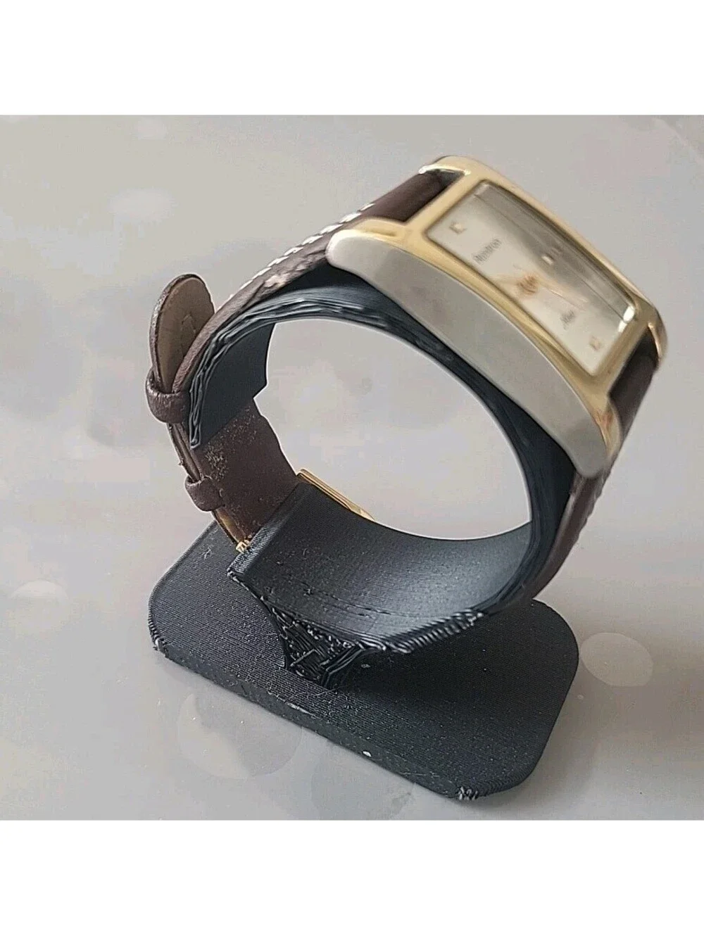 Women Armitron Quartz Dial Watch 75/2733 Great Condition Working New Battery W8.